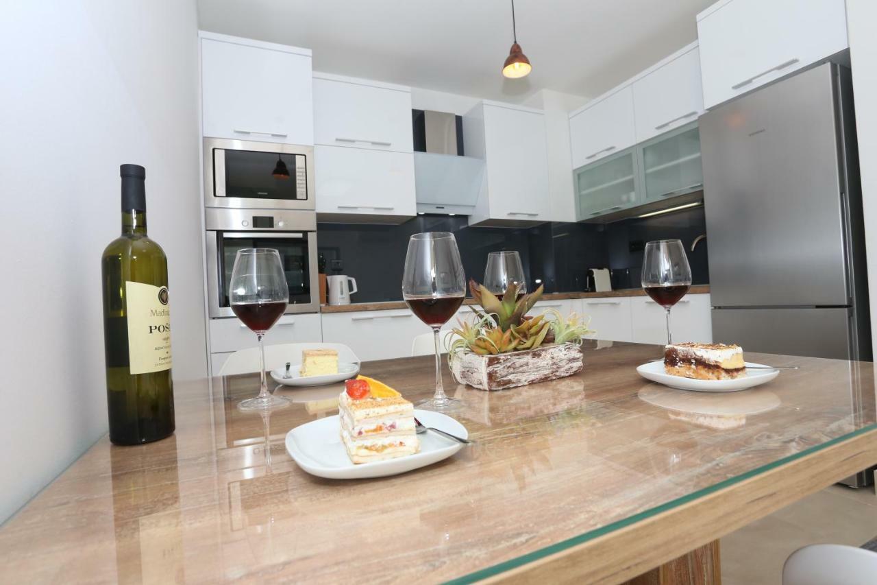 As'S Apartment Сплит Екстериор снимка